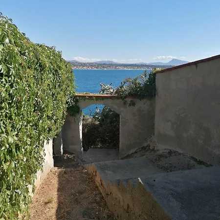 Holiday home Casa Tequi A 200mt Dal Mare *